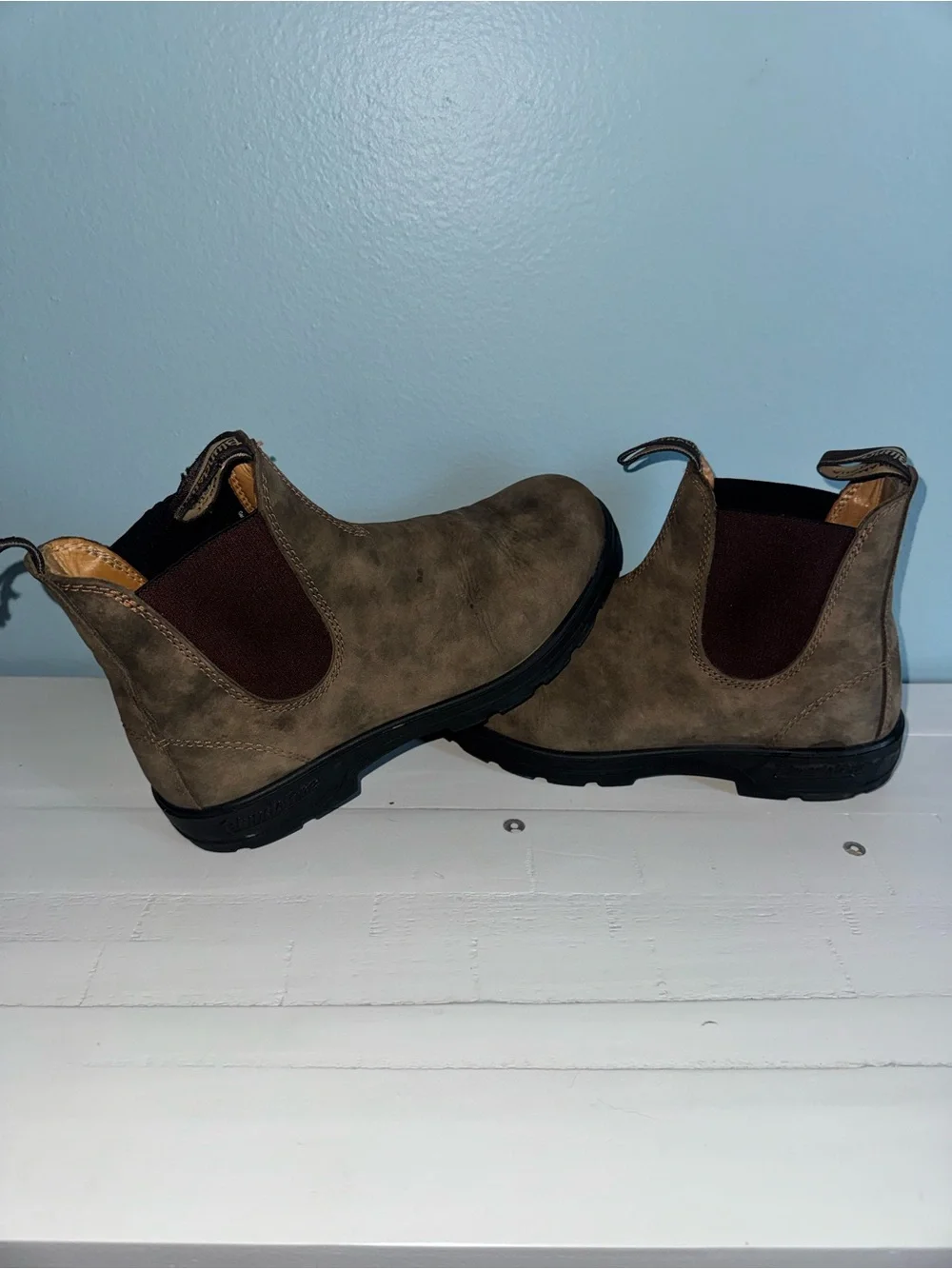 Blundstone Rustic Brown Leather Chelsea Boots AUS 6.5 / US Womens 9.5 Mens 7.5